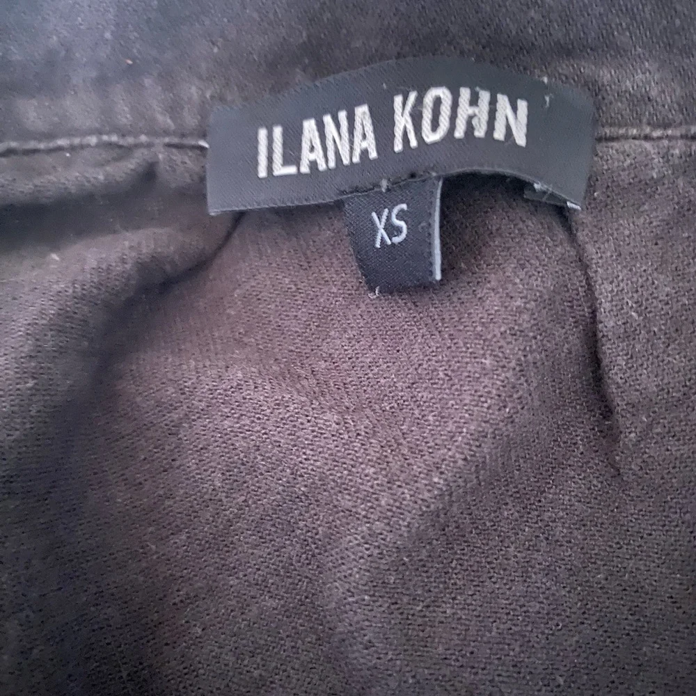 ILANA Kohn Teddy dress in soft black - Picture 2 of 4